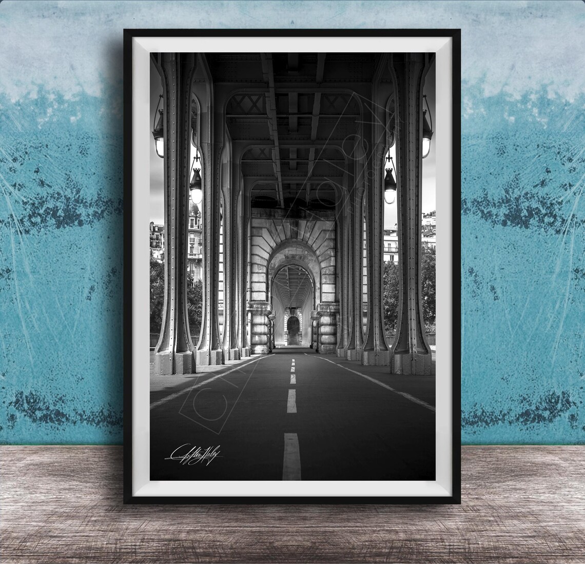 Pont de Bir Hakeim Paris Black and White Bridge Tunnel Poster