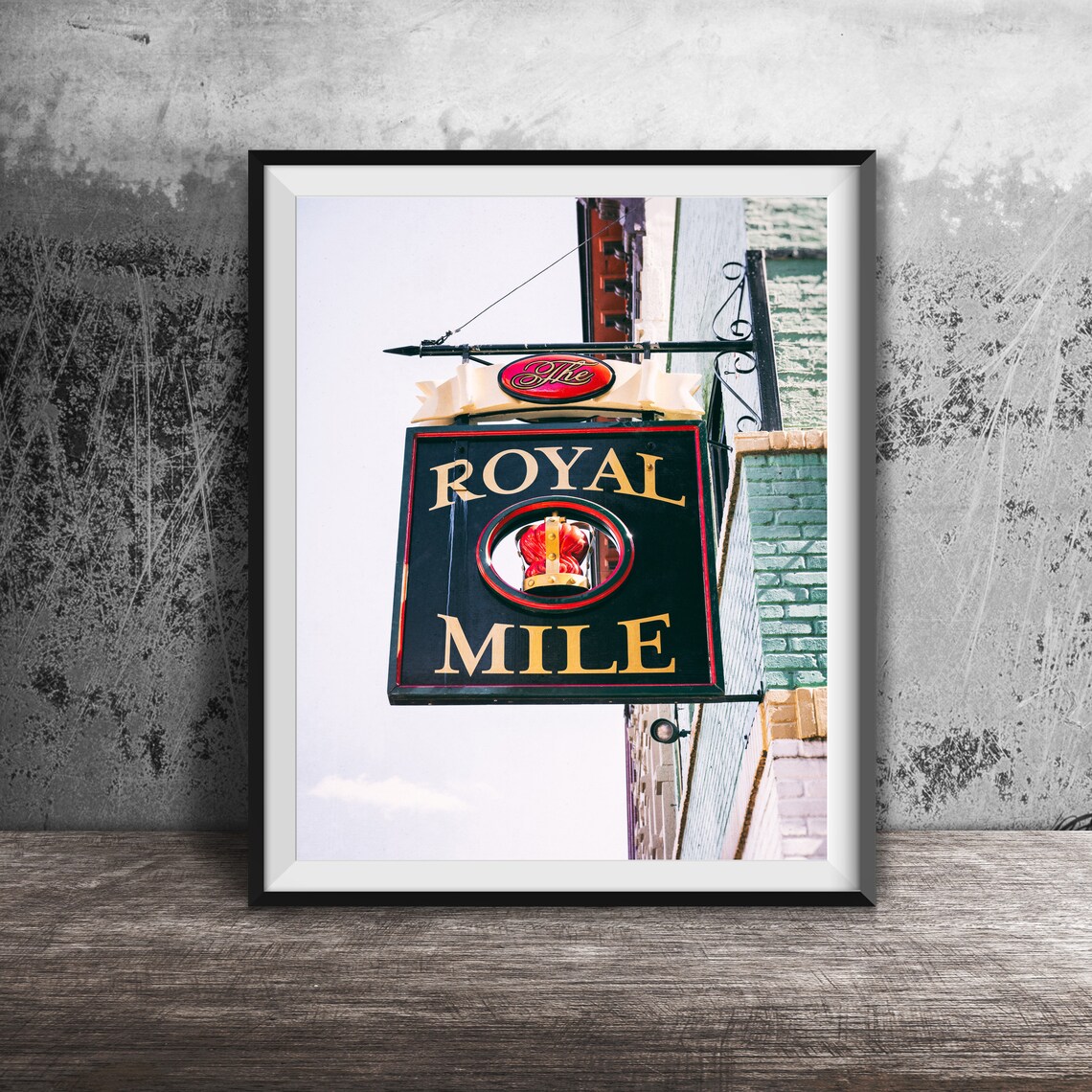 The Royal Mile Des Moines Vintage Pub Sign Photography Poster