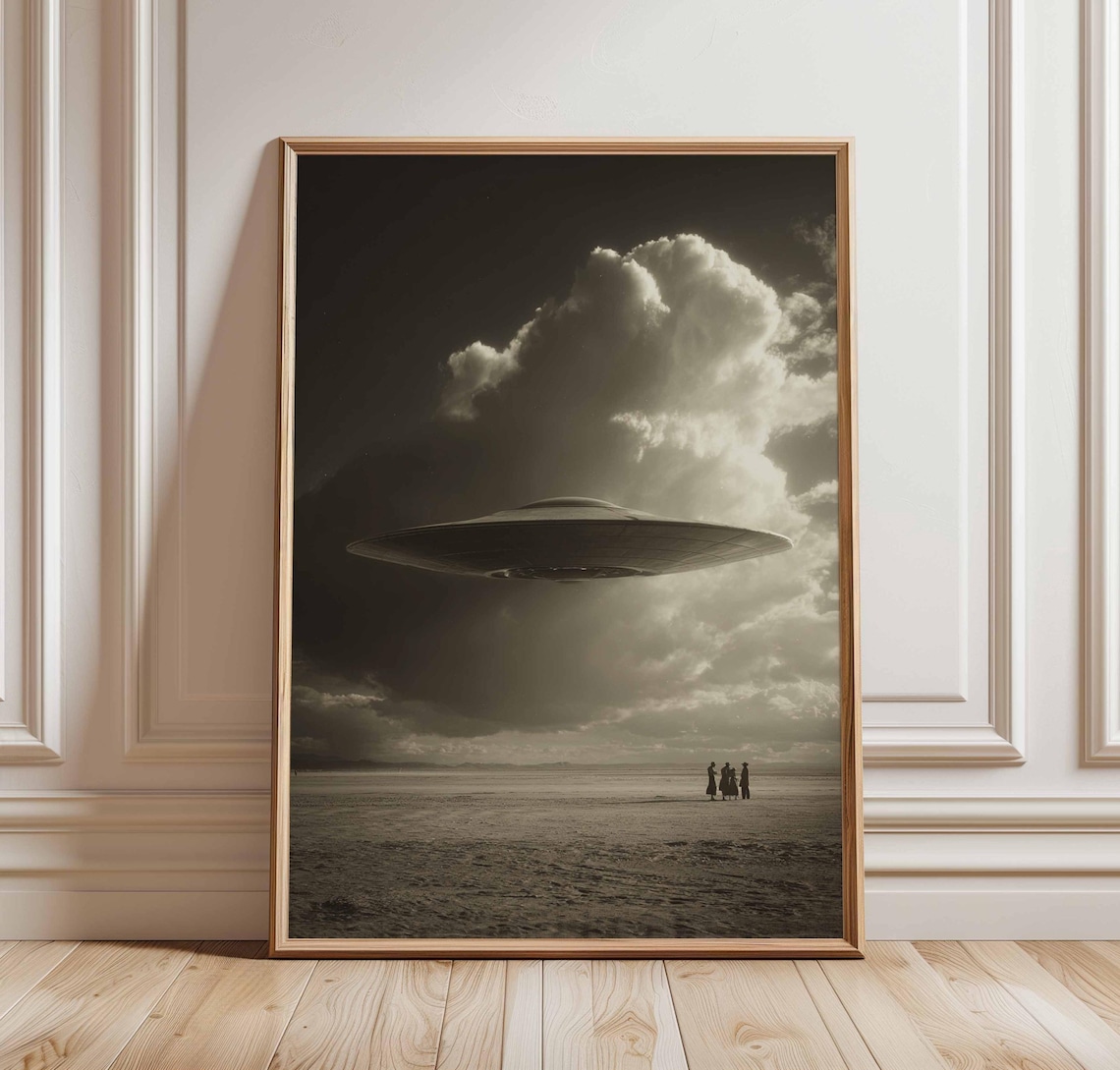 Black And White UFO Poster Print, Vintage Alien Encounter