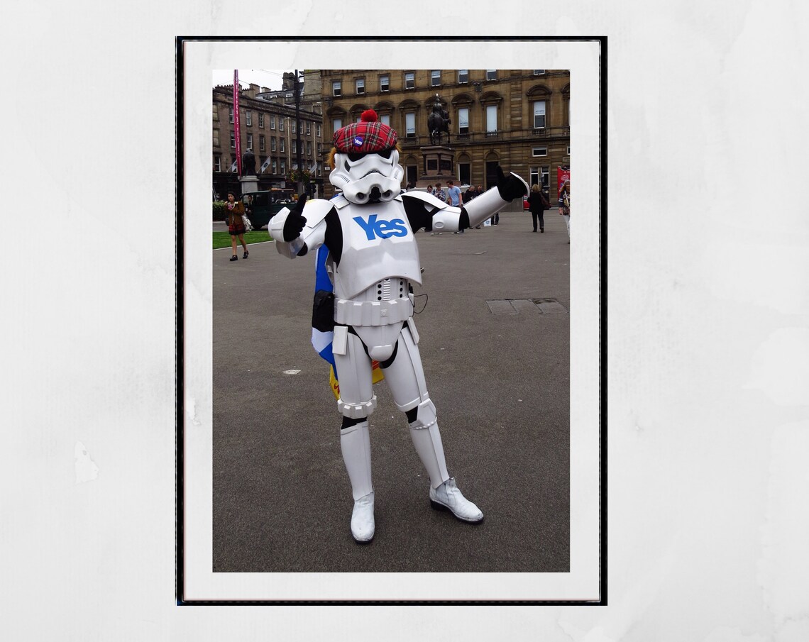 Star Wars Stormtrooper Yes Scotland Tartan Hat Funny Street Photo Poster