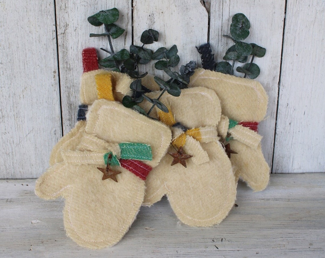 Wool Felt Mitten Christmas Ornaments with Rusty Star Charms Poster - Image 5