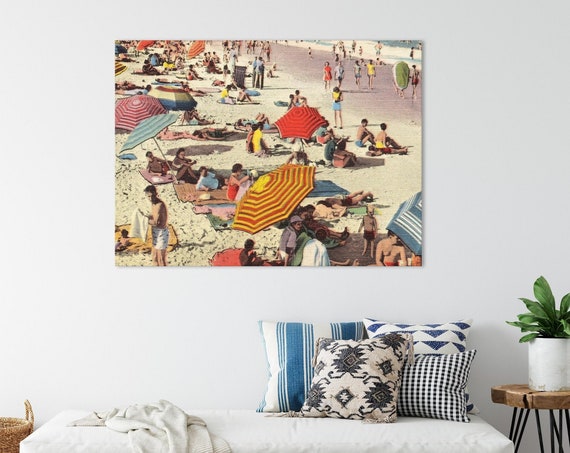 Vintage Beach Scene Various Sizes Retro Surf Umbrellas Beach Wall Decor Beach Print Vintage Surf 50s Halftone