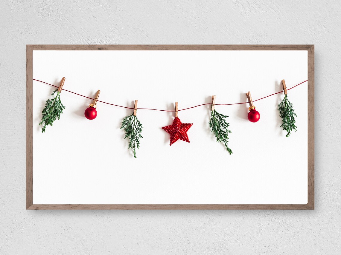 Simple Garland Frame TV Art, Winter Christmas Ornaments