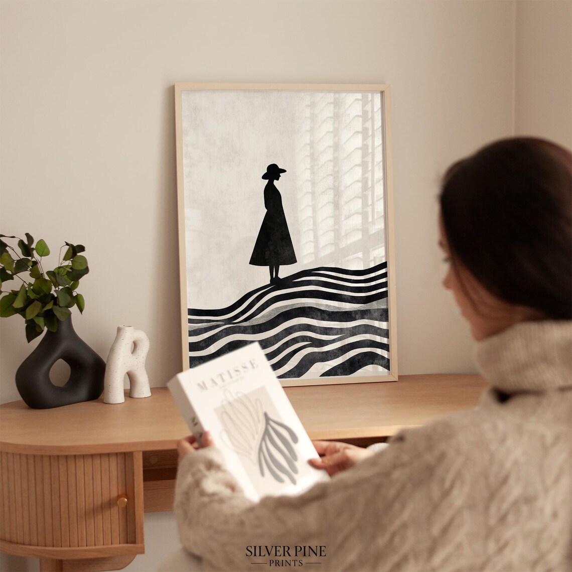 Minimalist Woman Silhouette, Abstract Landscape Decor - Image 3