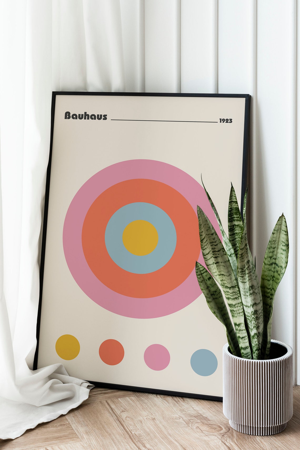 Bauhaus 1923 Pink Concentric Circles Retro Geometric Wall Decor Poster - Image 2