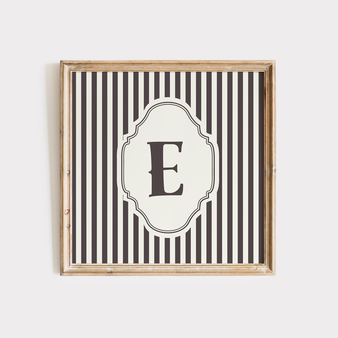 E Square Initial Personalized Watercolor Gift - Image 3