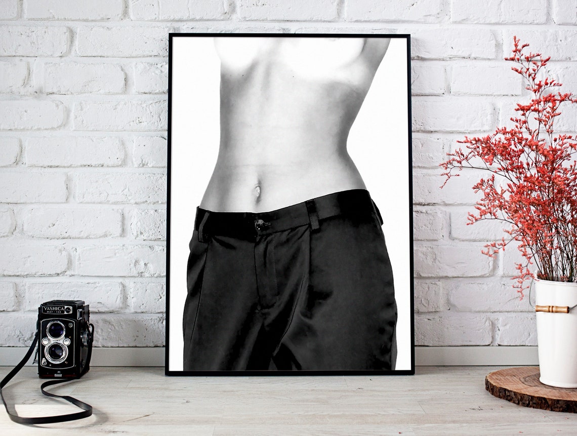 Nude Woman Poster Black And White Fashion Print Girls Bathroom Wall Art Hypebeast Room Decor Feminist Poster Trendy Wall Art - Image 2