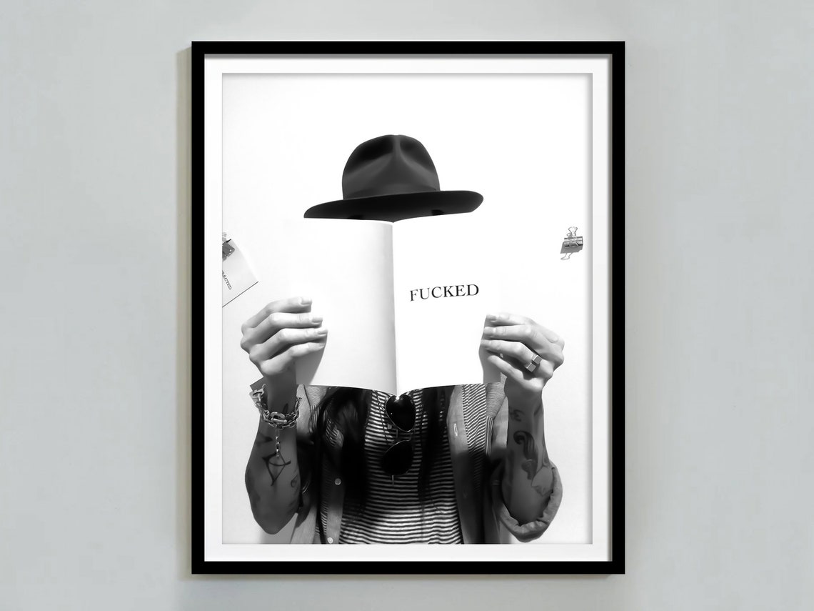 Feminist Poster Woman Reading Print Black And White Cowgirl Poster Hypebeast Room Decor Trendy Wall Art Girls Bathroom Decor