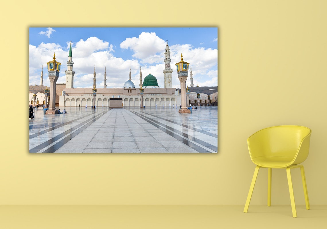 Al Masjid an Nabawi Green Dome Medina Mosque Courtyard Photo Poster - Image 2