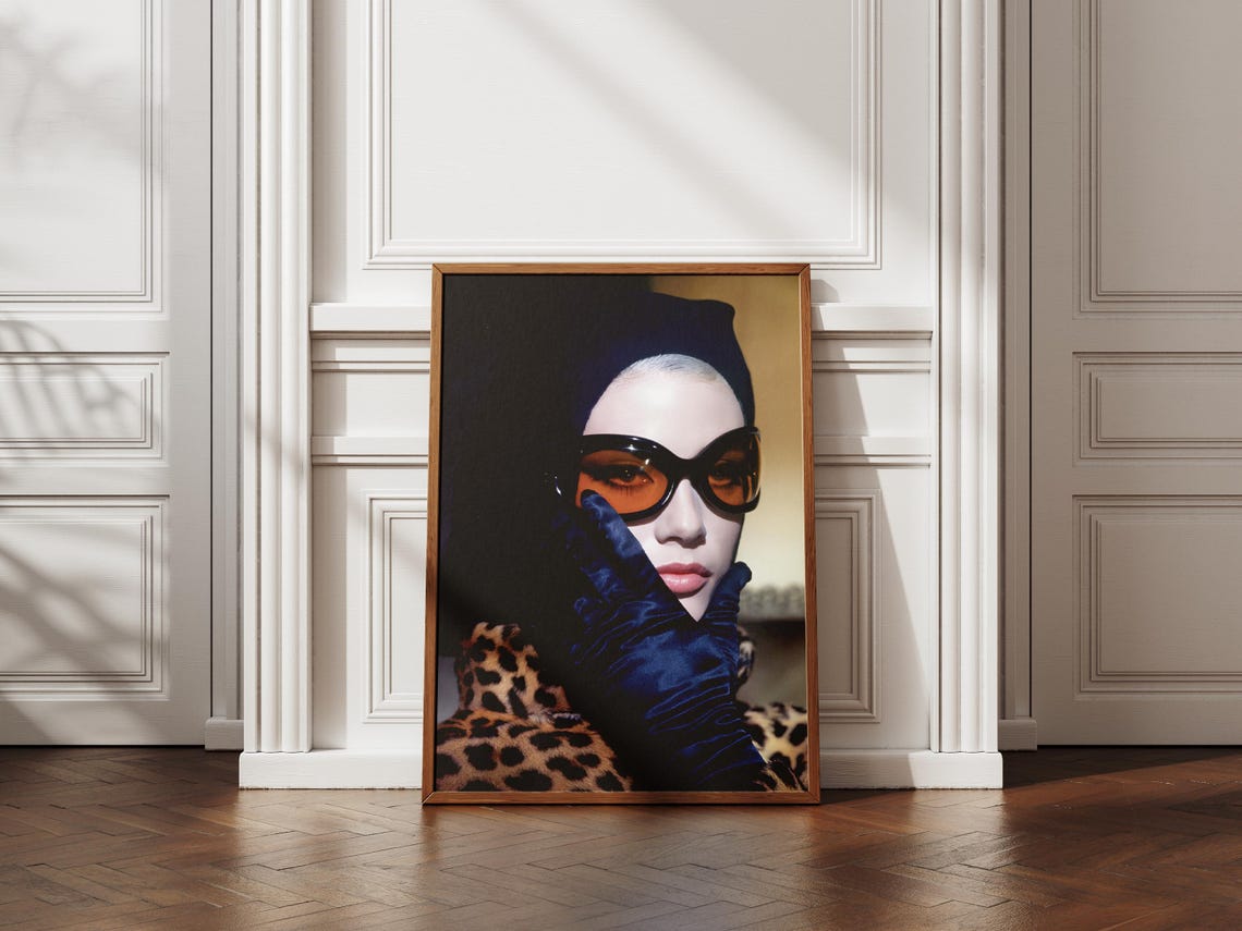 Old Hollywood Print Fashion Poster Vogue Print Vintage Photography Wall Art Retro Woman Poster Trendy Wall Art Aesthethic Print Girl Retro - Image 2