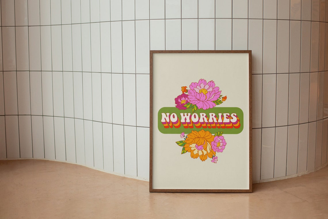 No Worries Retro Bubble Letters Floral Green 70s Style Poster - Image 2