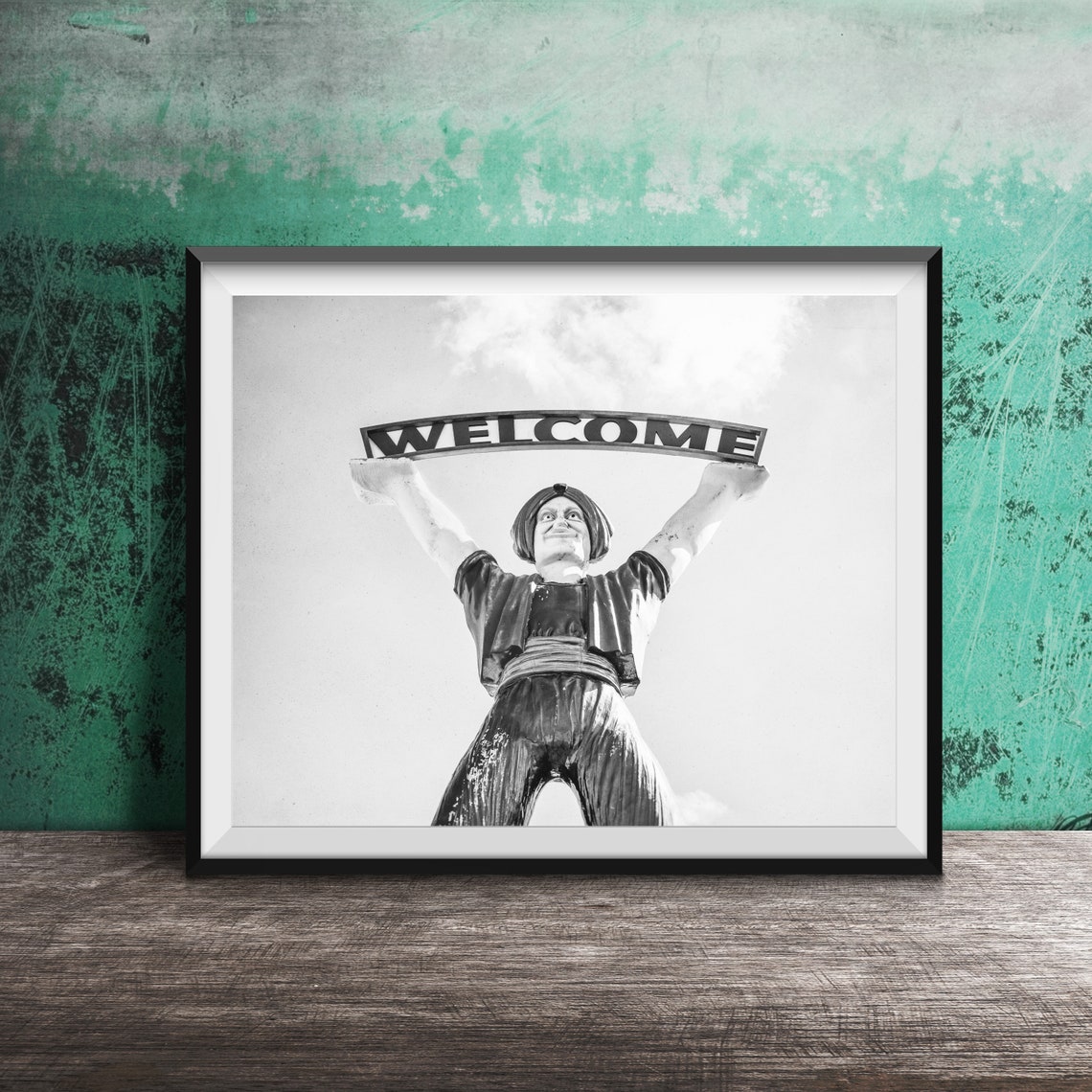 Welcome Genie Giant Roadside Statue Holding Welcome Sign Poster - Image 2