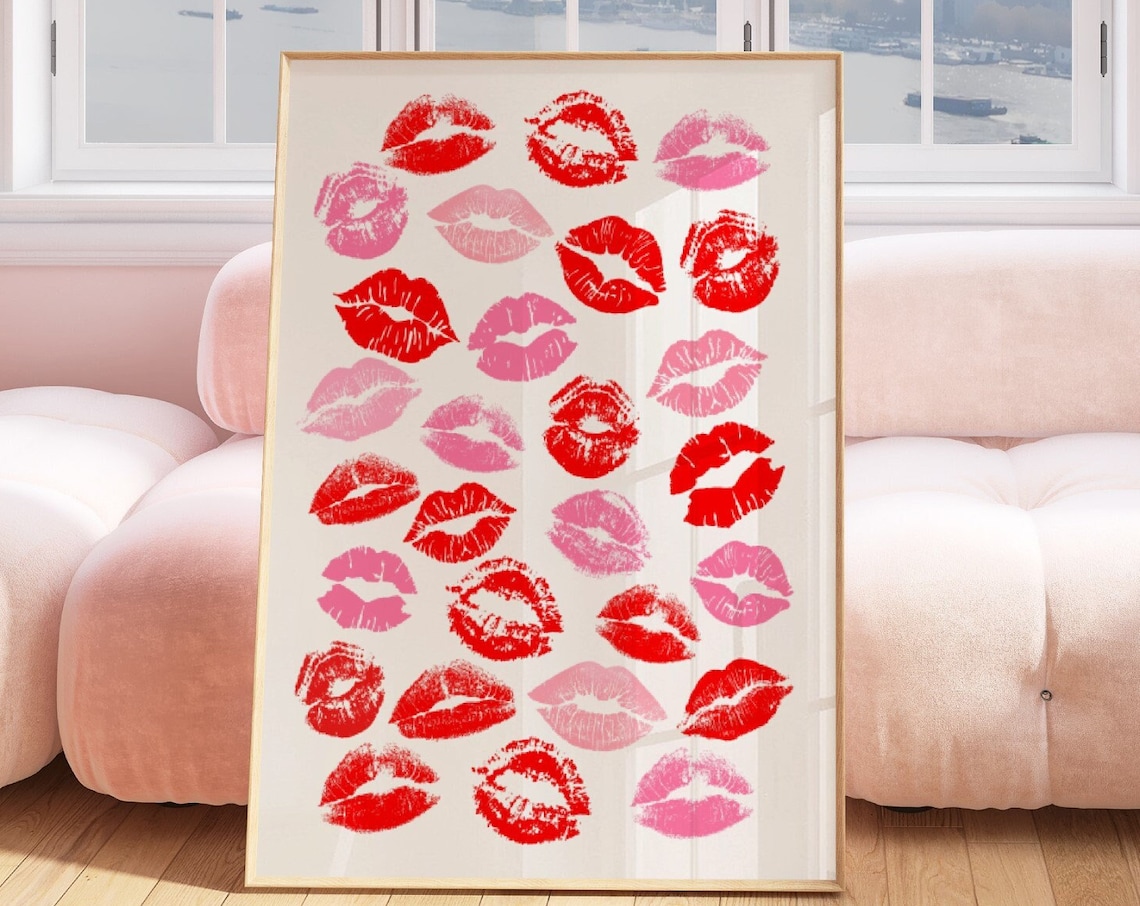 Kiss Lips Print, Trendy Preppy Dorm Decor