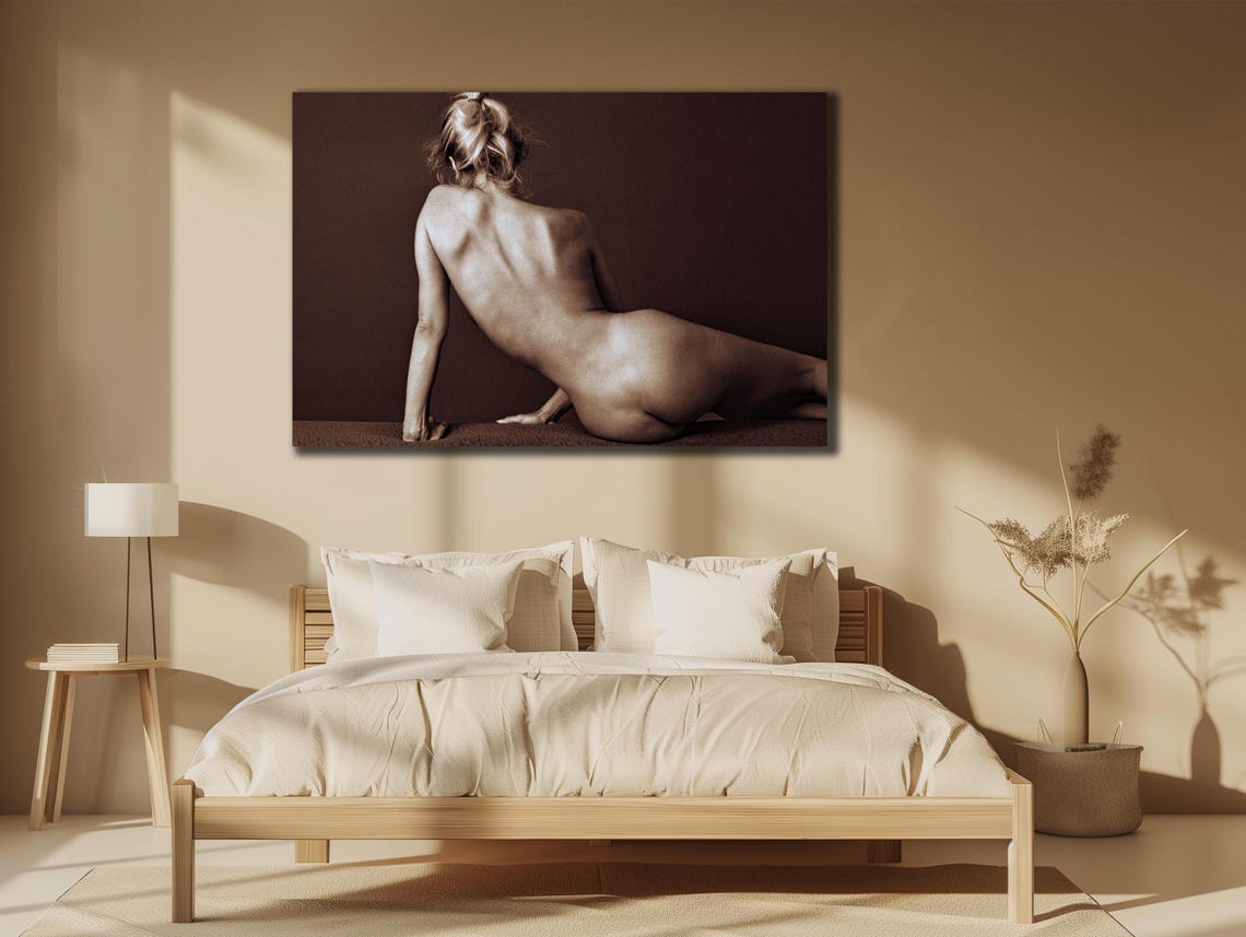 Modern Naked Prints Nude Painting Art Wall Hanging House Gift Ideas Erotic Bedroom Wall Decor Girl Wall Art Sexy Woman Poster