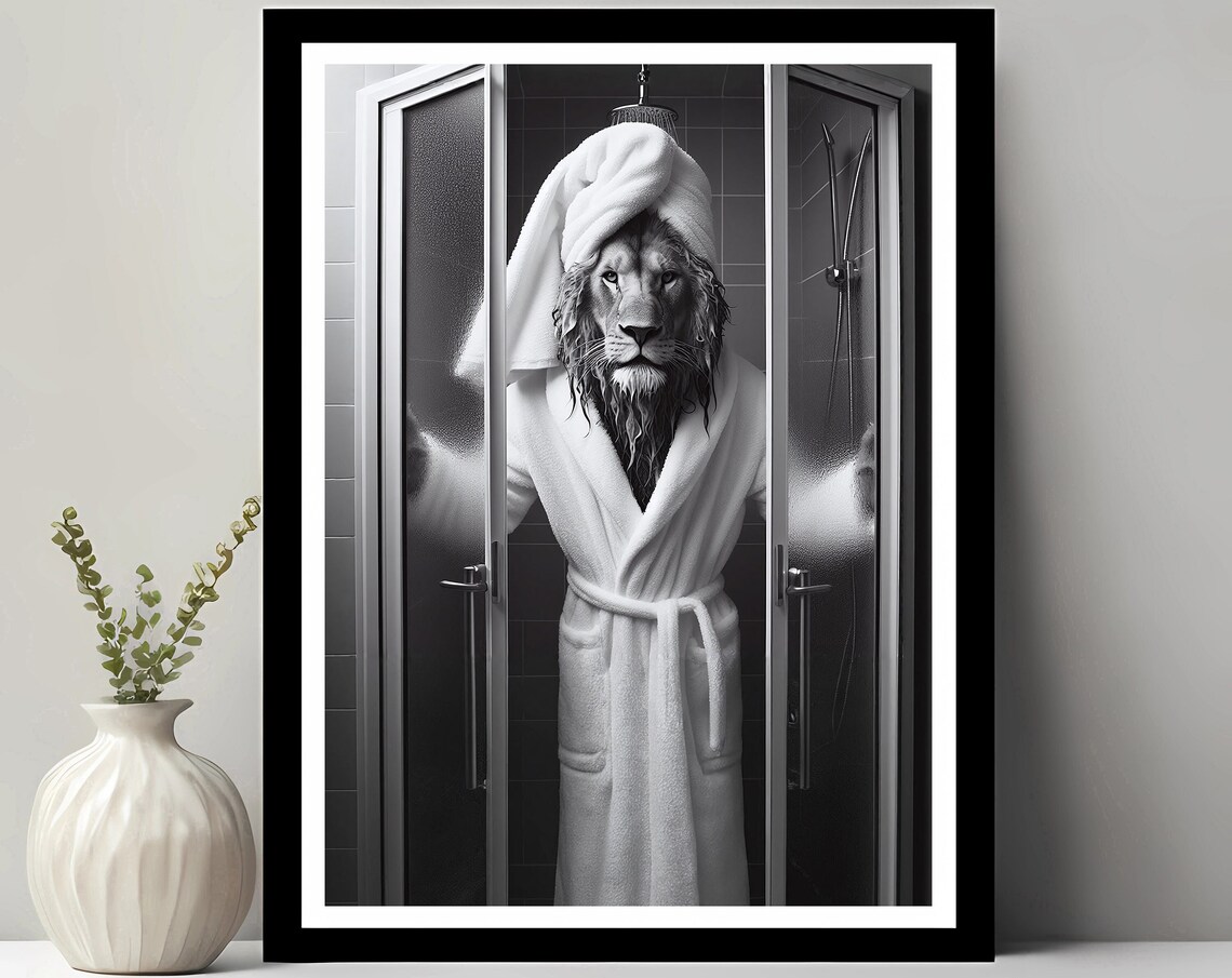 Lion Wall Art Bathroom Print, Funny Decor
