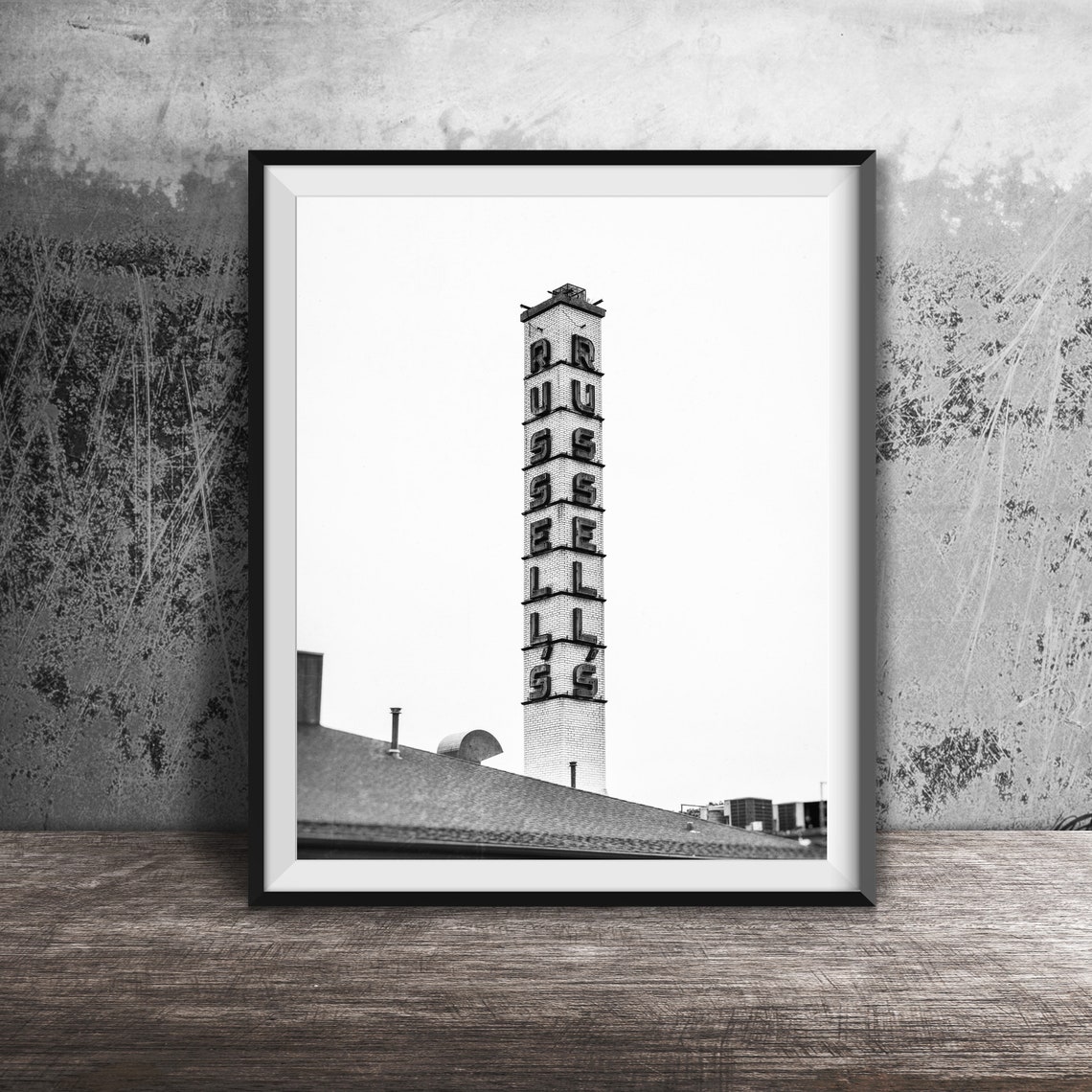 Russell's Barbecue Smokestack Sign Elmwood Park Illinois Poster - Image 2