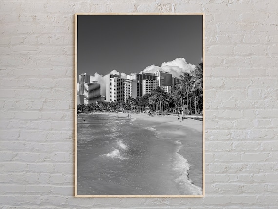 Honolulu Waikiki Beach Black and White Palm Skyline Hawaii Wall Art