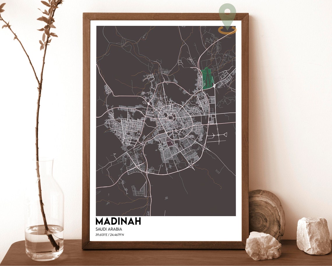 Madinah Saudi Arabia Deep Green Radial Street Map Art Poster - Image 5
