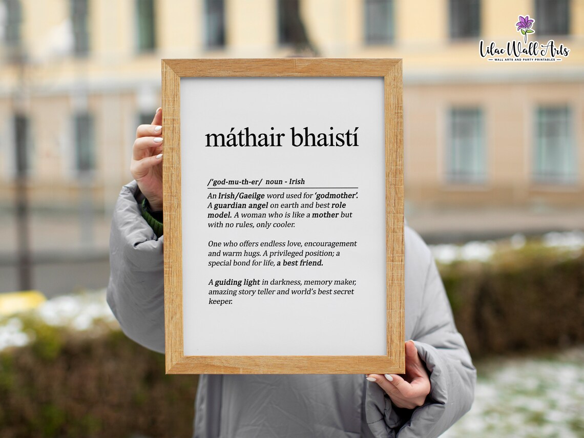 Mthair Bhaist Irish Grandma Gift, Gaeilge Art Print - Image 3