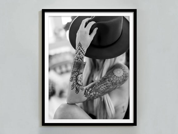 Vintage Cowgirl Print Wild West Photo Black And White Fashion Wall Art Cowgirl Poster Girly Dorm Room Decor Wall Art