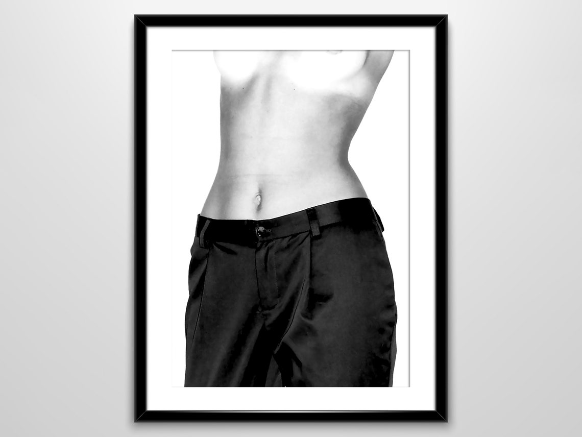 Nude Woman Poster Black And White Fashion Print Girls Bathroom Wall Art Hypebeast Room Decor Feminist Poster Trendy Wall Art - Image 3