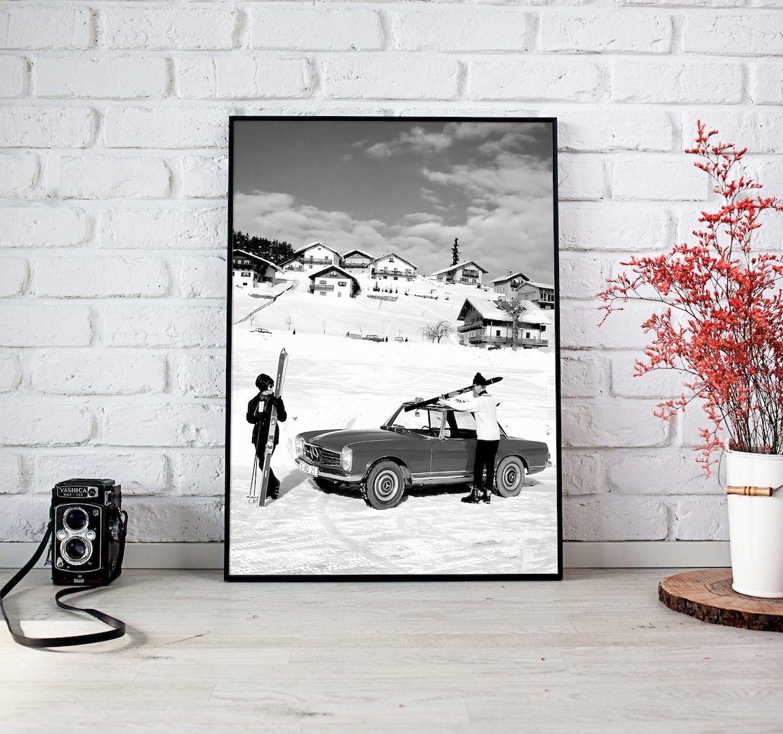 Vintage Apres Ski Poster, Black and White Ski Lodge Decor - Image 2