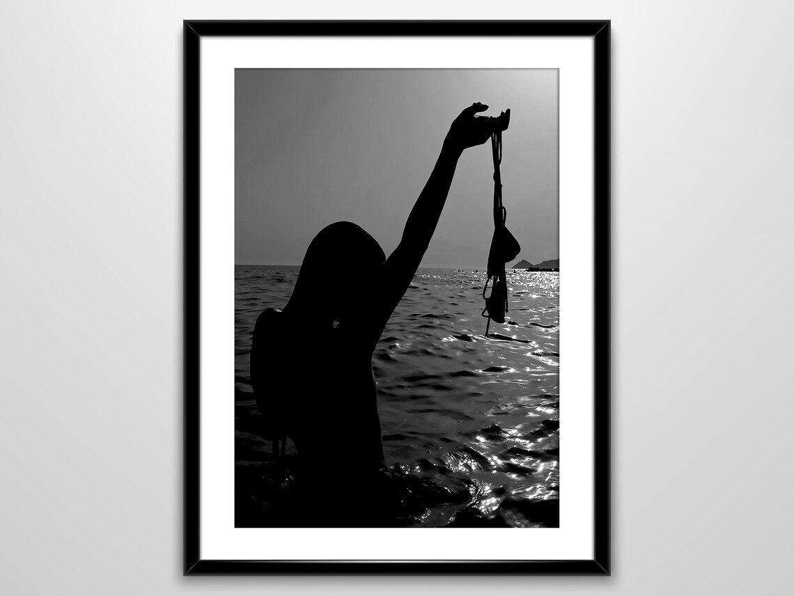 Naked Woman Undress In Beach Print Summer Poster Black And White Bathroom Wall Art Feminist Print Girls Bathroom Decor - Image 2