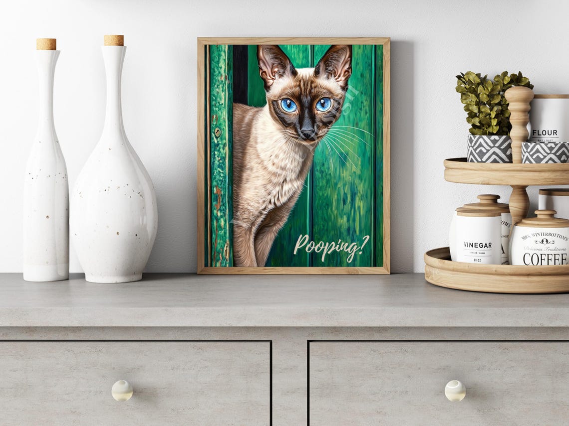 Siamese Cat Peeking Behind Door Pooping Funny Bathroom Poster - Image 3