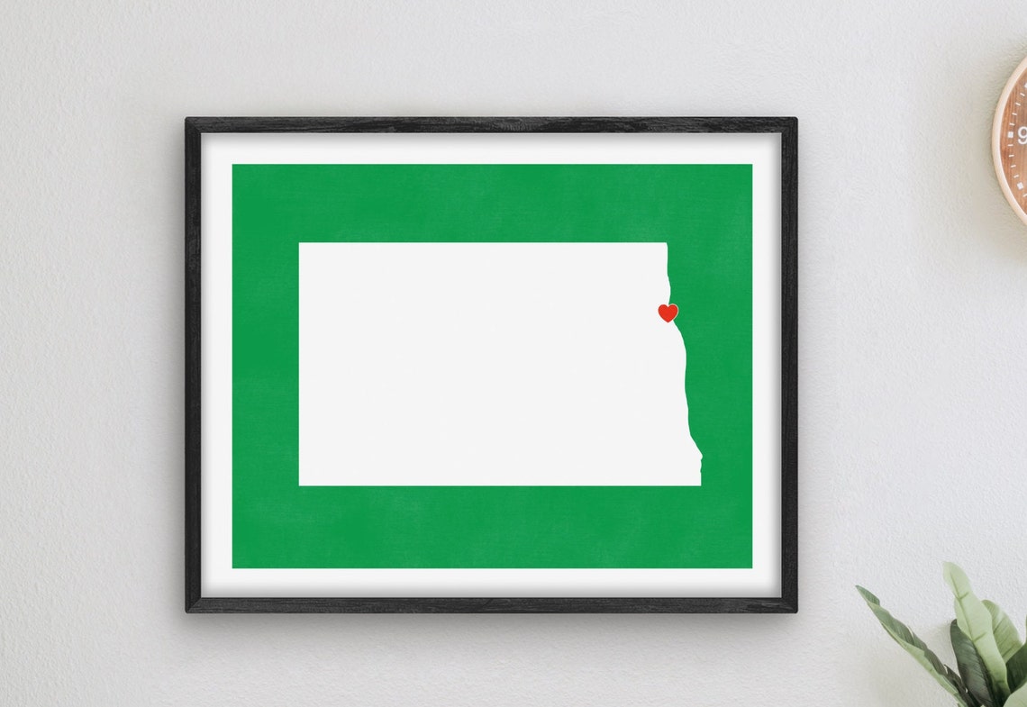 White North Dakota State Outline Red Heart Modern Green Decor Poster