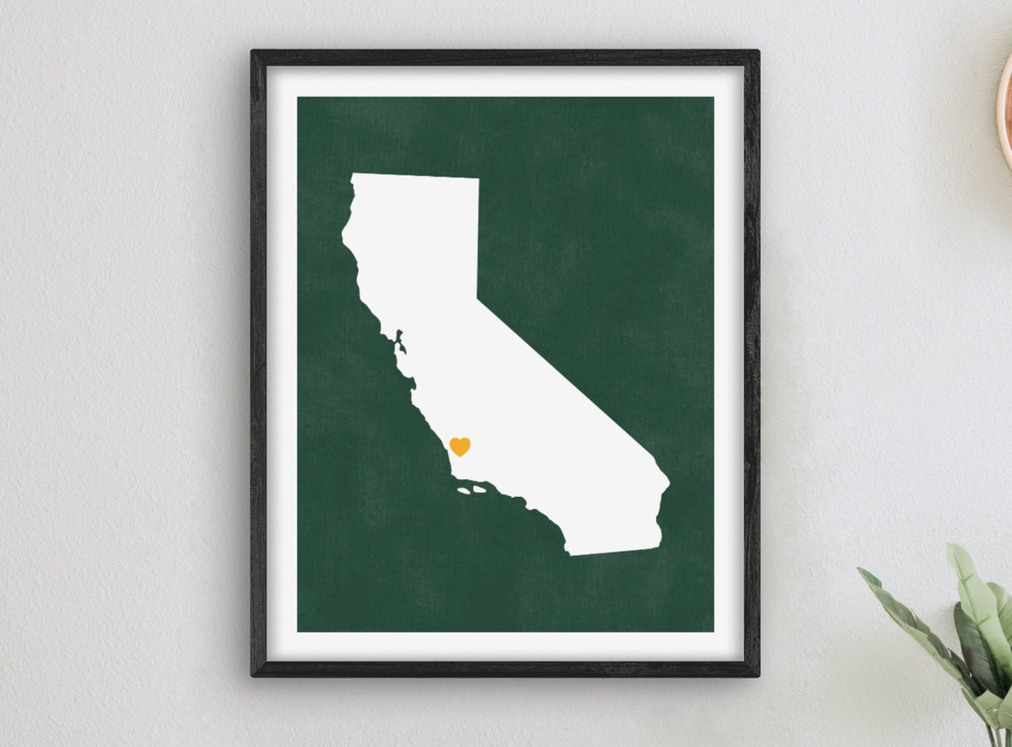 California State Map with Gold Heart Marker Minimalist Poster