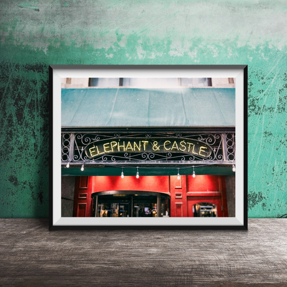 Elephant & Castle Chicago Downtown Restaurant Neon Sign Poster