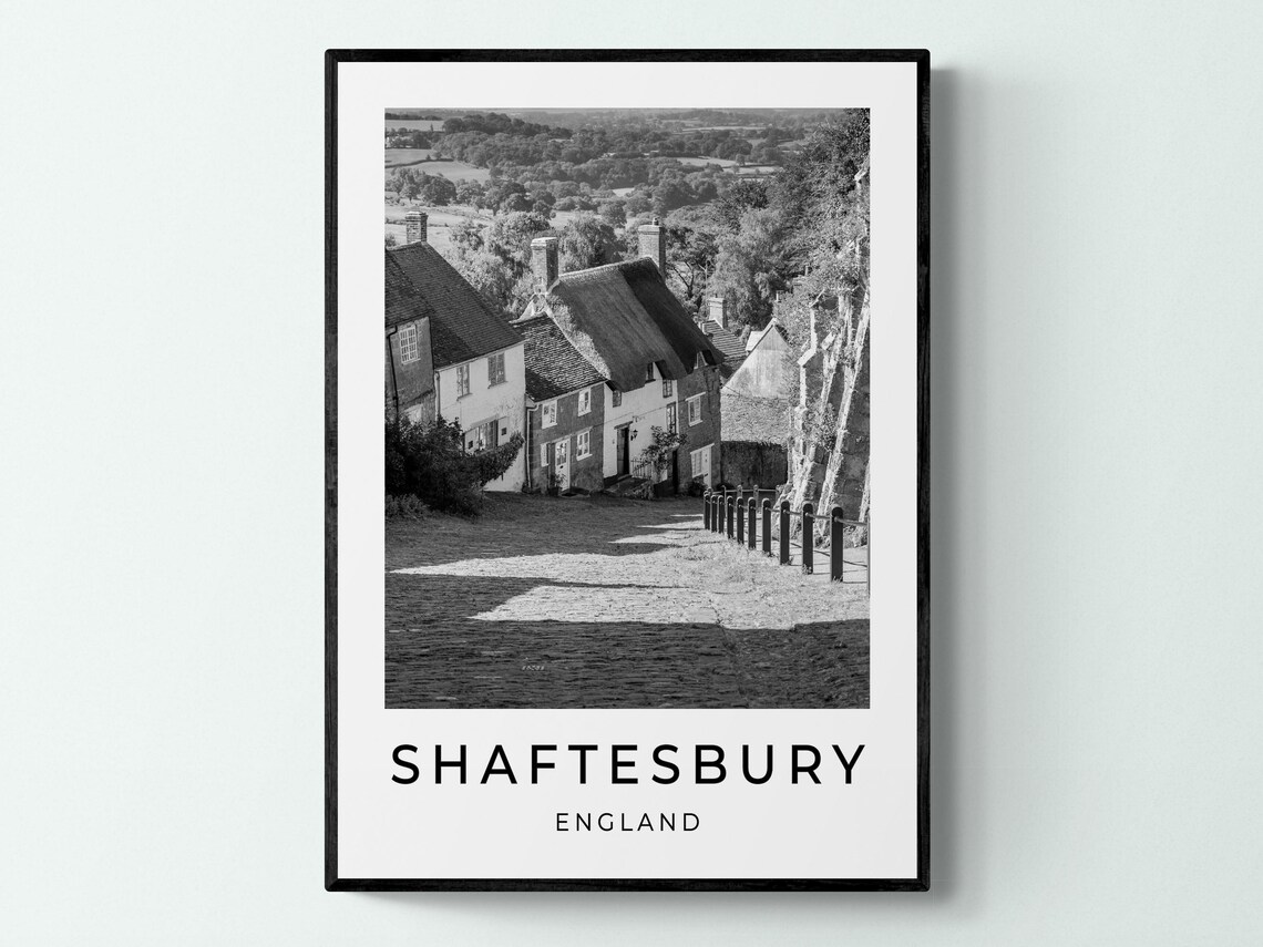 Shaftesbury England Gold Hill Cobbled Street Thatched Cottages Poster