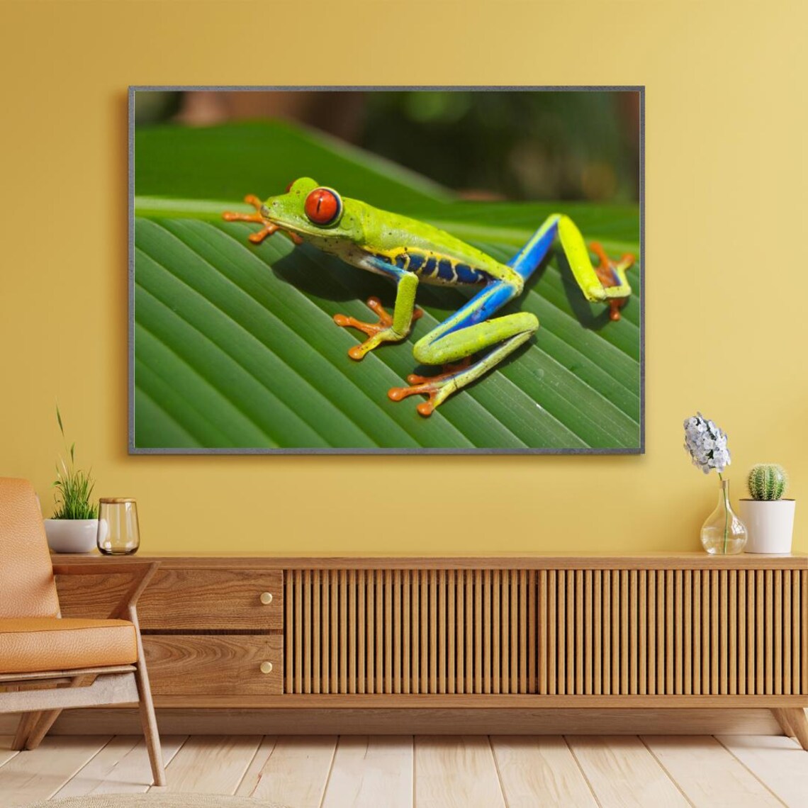 Tree Frog Close Up Photography, Kids Room Decor - Image 5