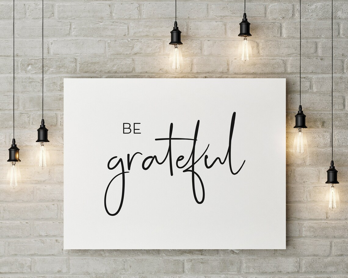 Be Grateful Quote Poster, Minimalist Bedroom Decor - Image 2