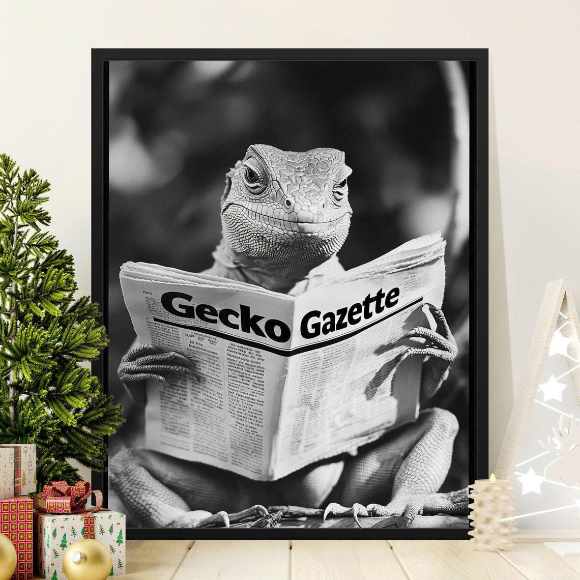 Gecko Reading Gecko Gazette Newspaper Black And White Reptile Wall Art