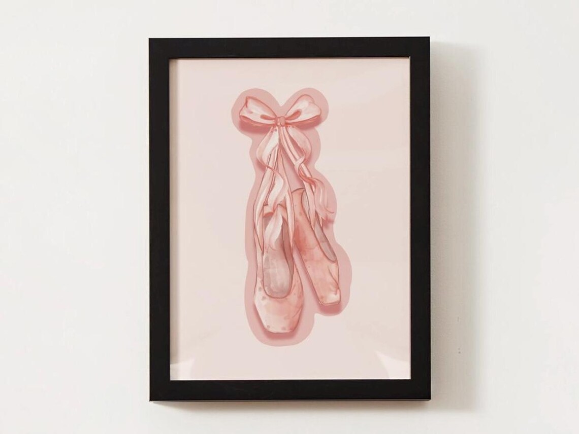En Pointe Dancer Art Print, Ballet Poster - Image 3