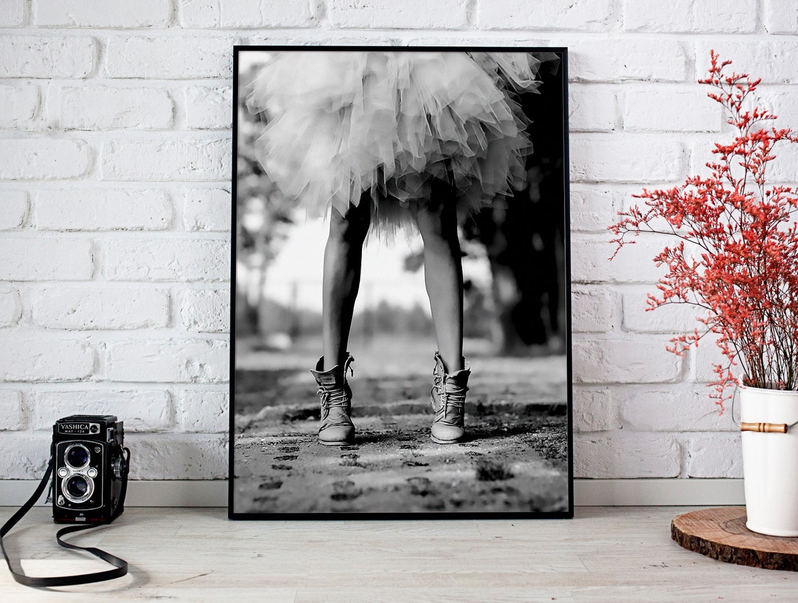 Retro Western Print Cowgirl Poster Wild West Black And White Fashion Wall Art Cowgirl Decor Trendy Wall Art Dorm Room Decor - Image 2