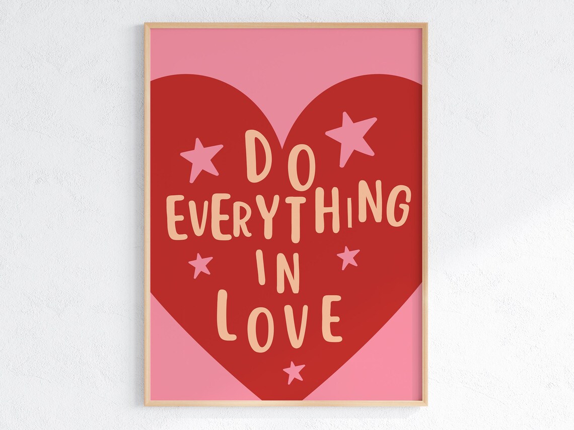 Do Everything In Love Red Heart Stars Retro Christian Poster - Image 2