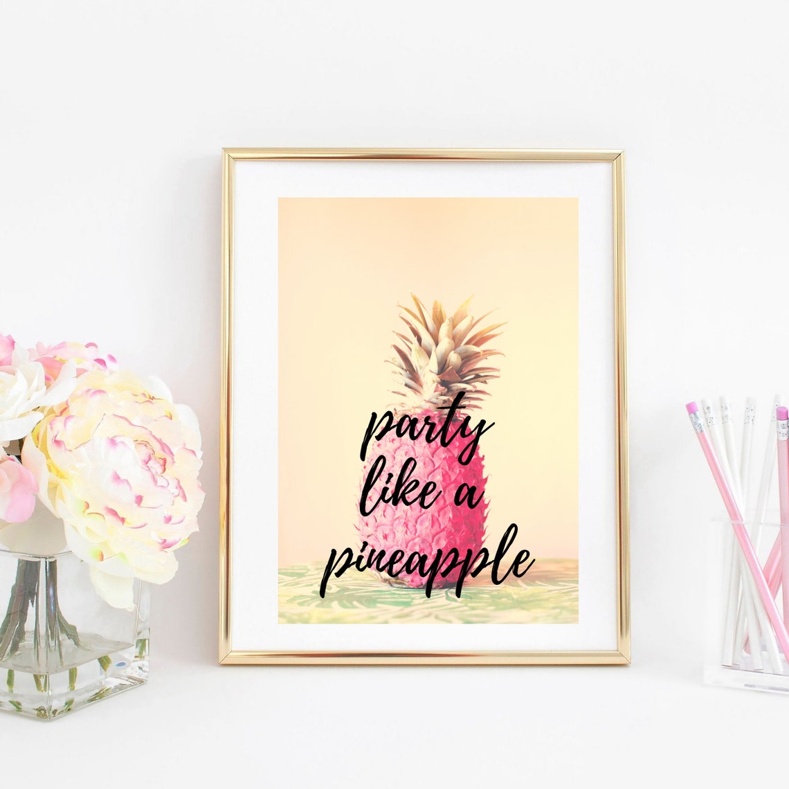 Din A4 Art Print Unframed Saying Party Like A Pinepapple Pineapple Fun Pink Fun Picture Poster Gift