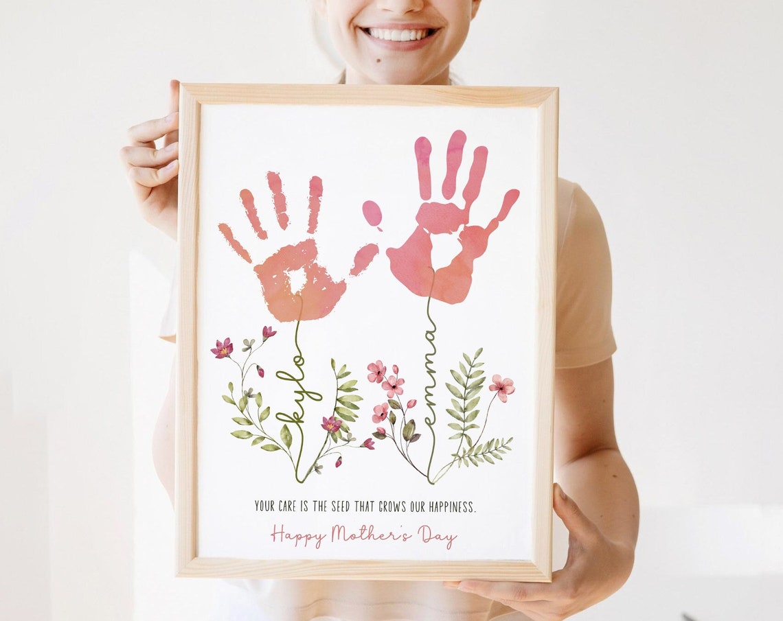 Personalized Handprint Flower Art Print for Mom - Image 7