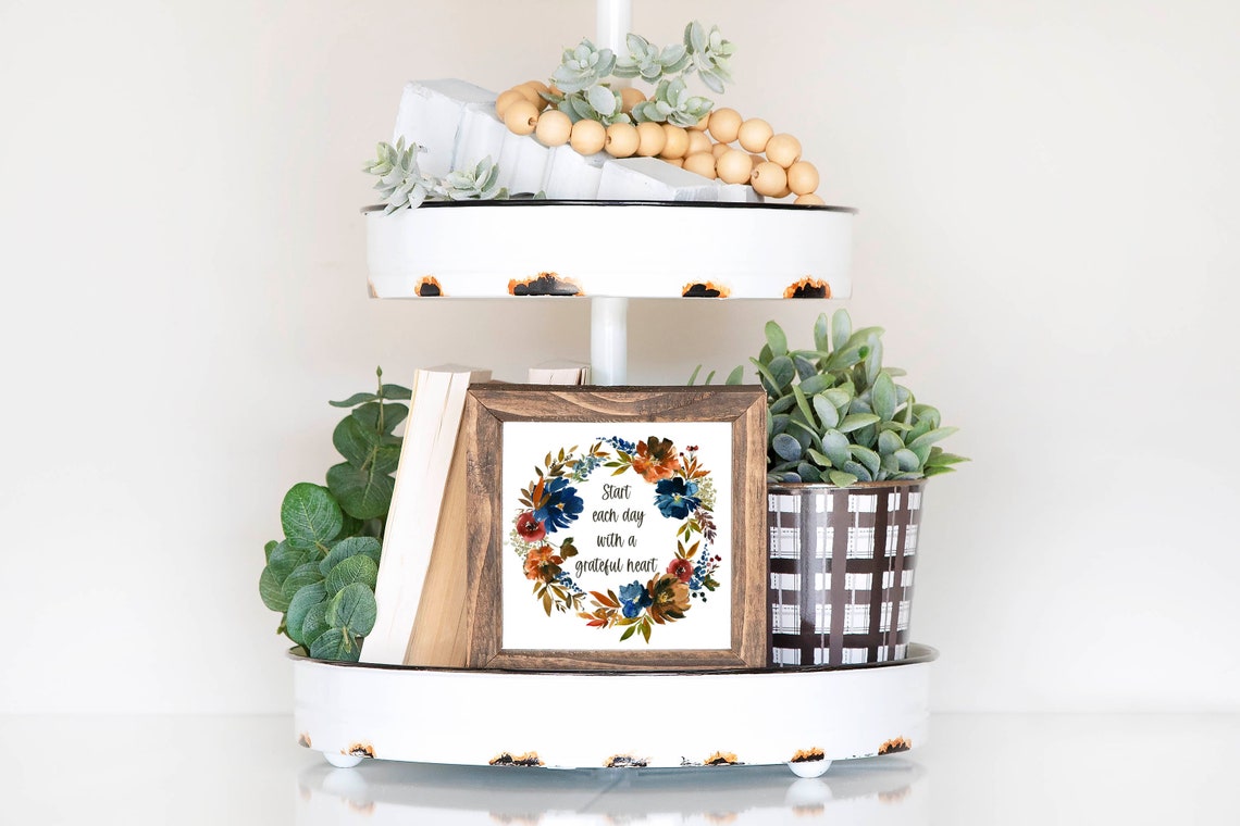 Start Each Day with a Grateful Heart Floral Wreath Art Print - Image 3
