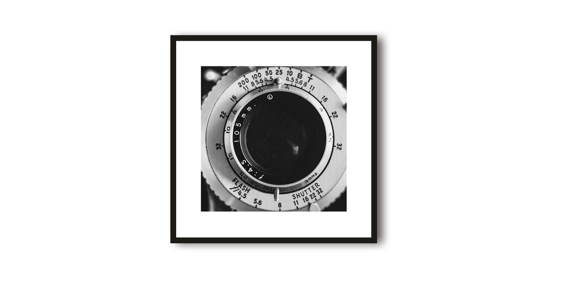 Vintage Camera Lens Shutter Dial Close Up Black White Poster