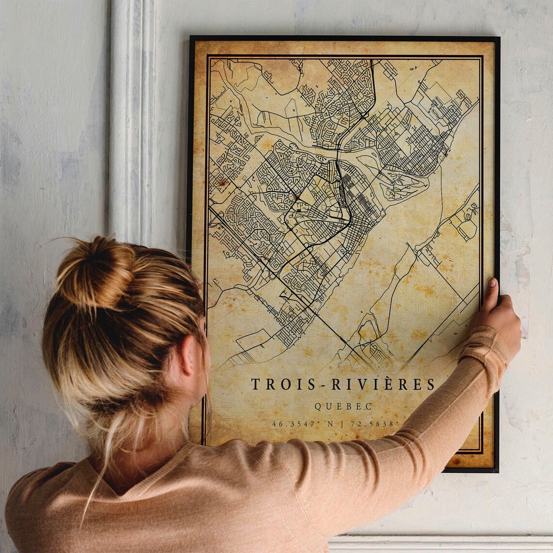 Trois Rivieres Quebec Aged Parchment Vintage City Map Poster - Image 2