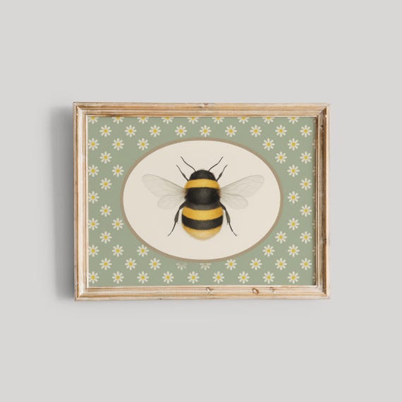 Vintage Bee On Daisy Pattern Botanical Insect Wall Art