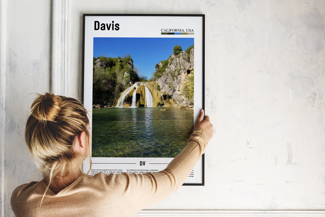 Davis Print Davis Poster Davis Wall Art Minimal Travel Print Minimal City Poster Travel Destination City Print Oil Painting Poster - Image 4