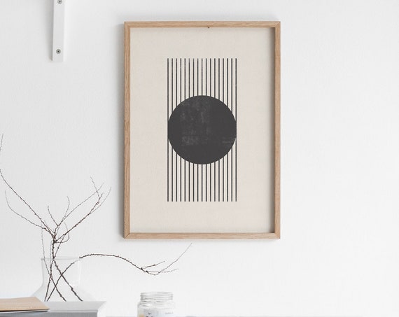 Minimal Circle And Stripes Woodblock Design