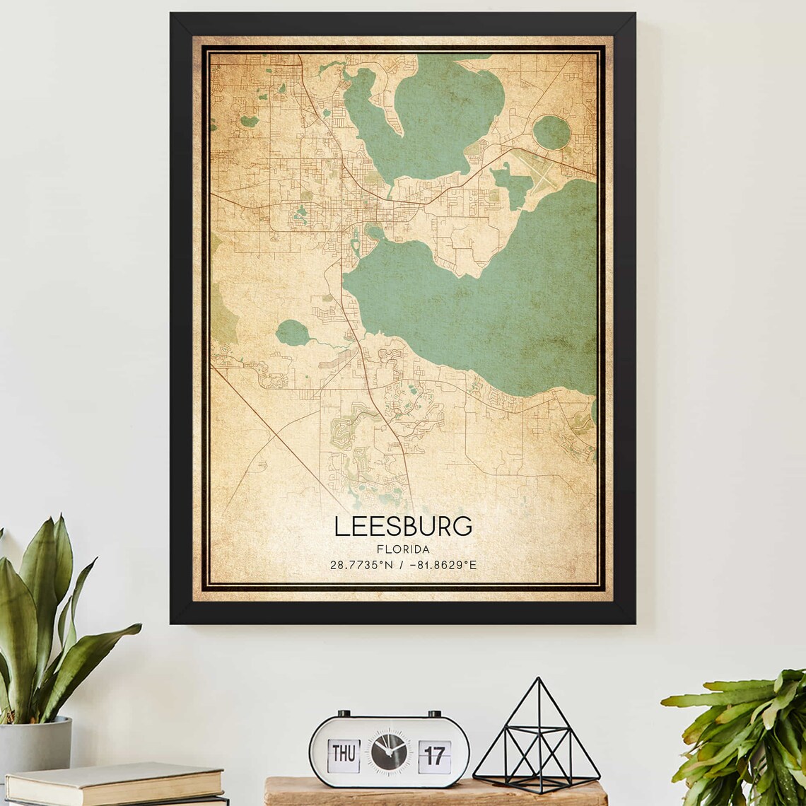 Leesburg Florida Lakes Vintage City Street Map Custom Art Print