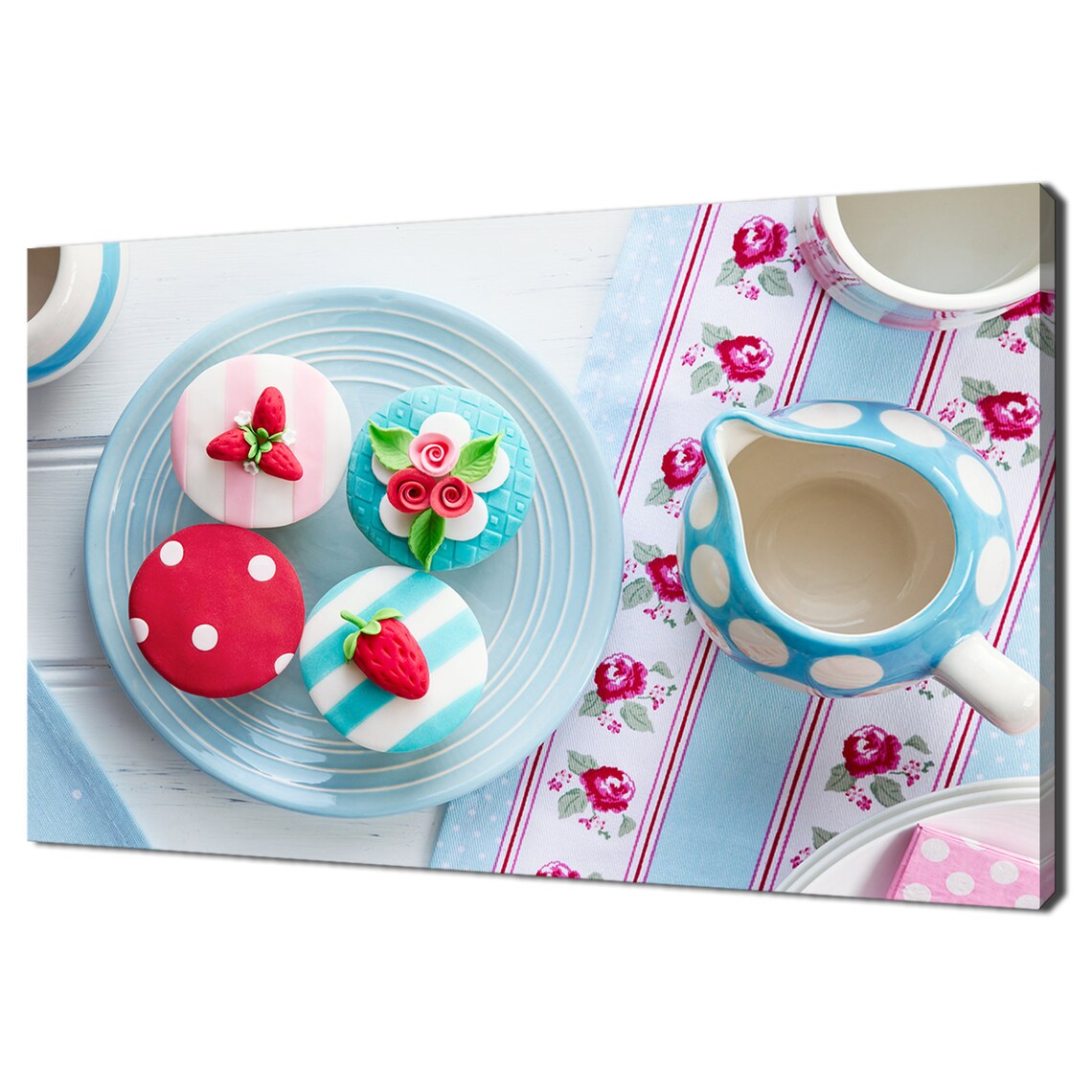 Summer Tea Party With Cupcakes, Kitchen Decor