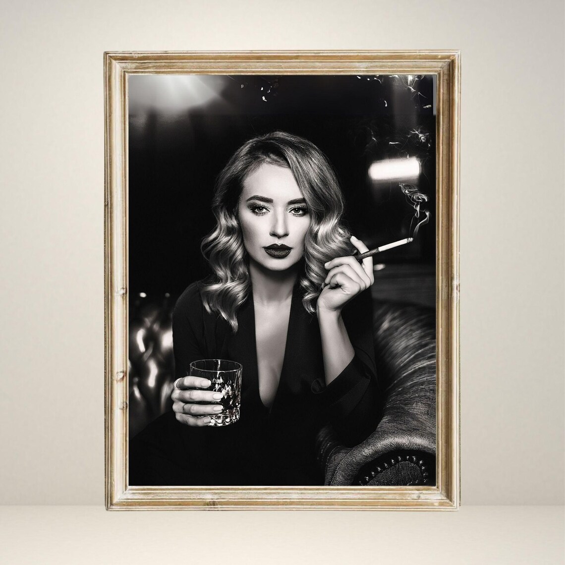 Girl On Toilet, Funny Bathroom Retro Wall Decor - Image 5