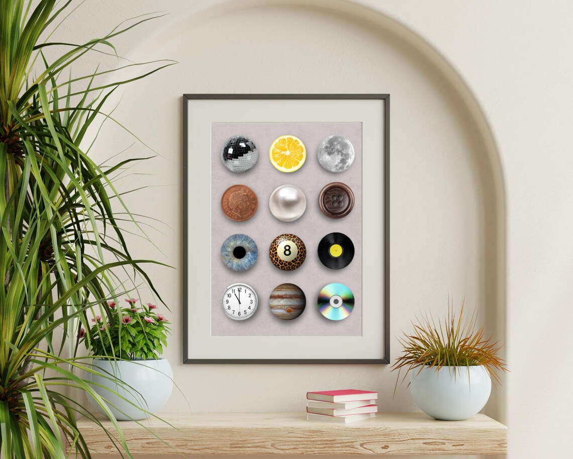 Vintage Circle Art, Round Objects Modern Decor - Image 3